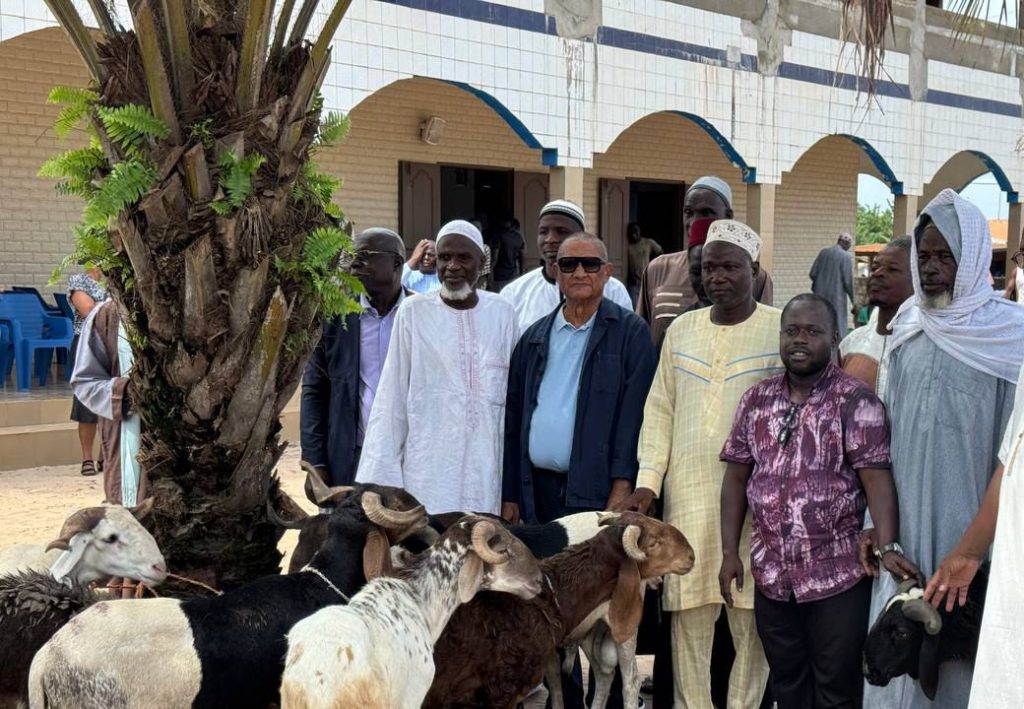 Solidarité à Assinie : le Maire offre 15 mouton pour la tabaski